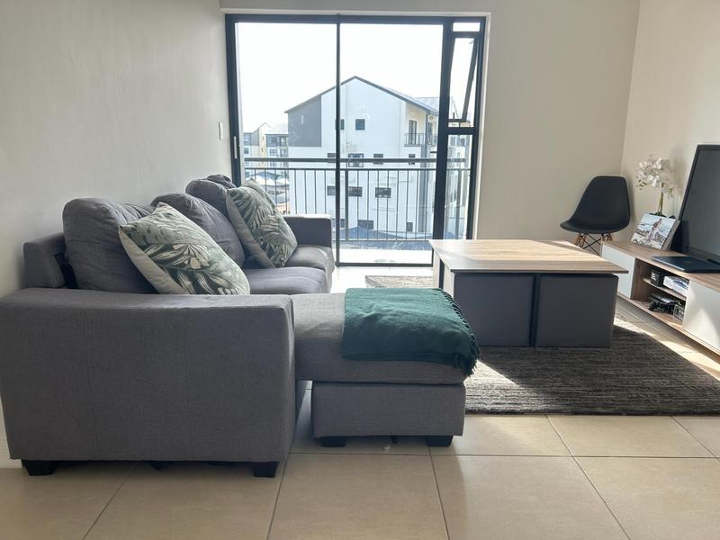 To Let 1 Bedroom Property for Rent in Sandown Western Cape